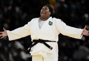 Beatriz Souza vence final
