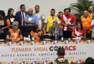 Keniston Braga valoriza agentes