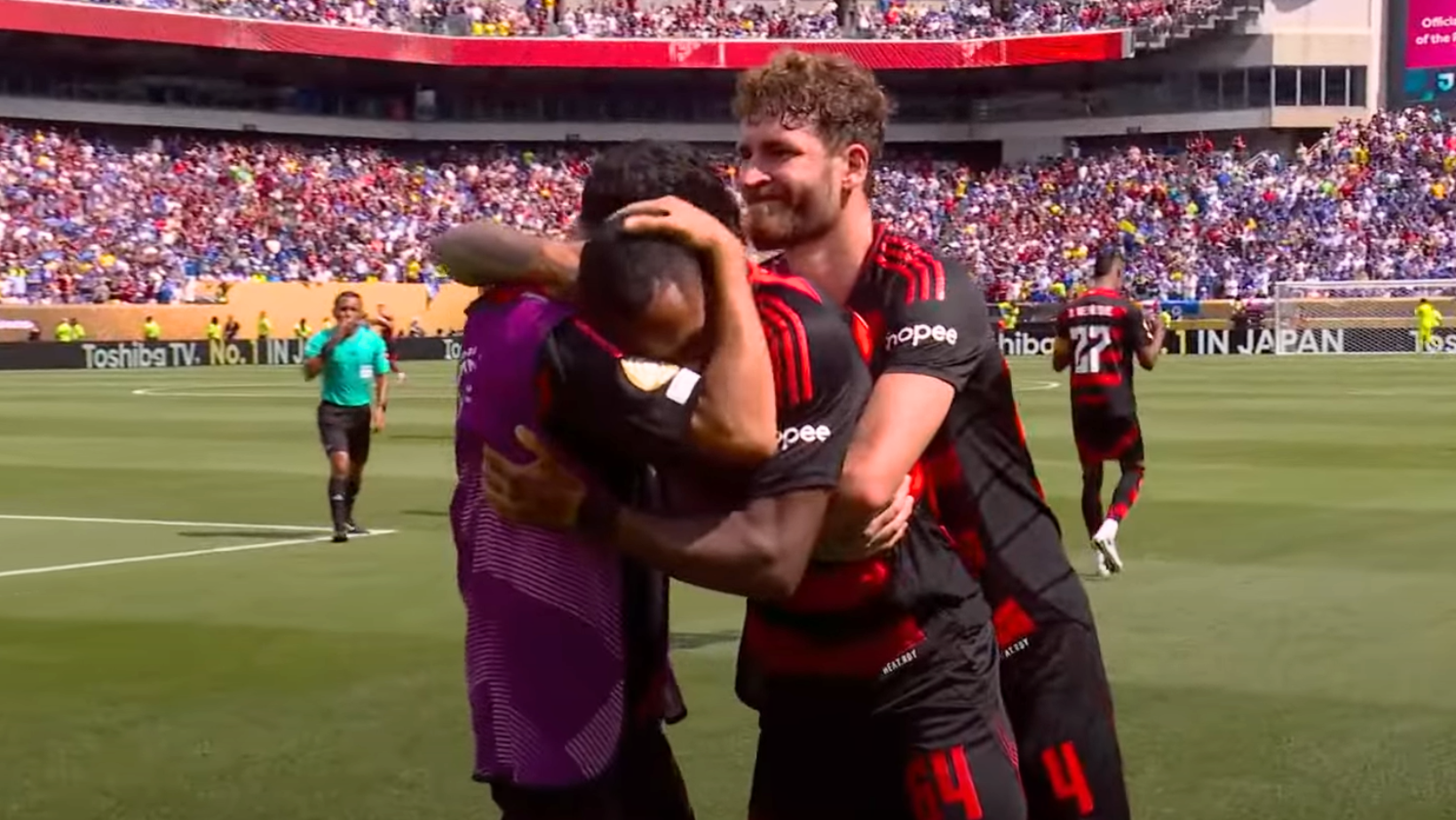 Flamengo vence Chelsea de virada
