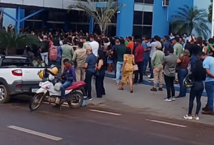 manifestação servidores Câmara Parauapebas