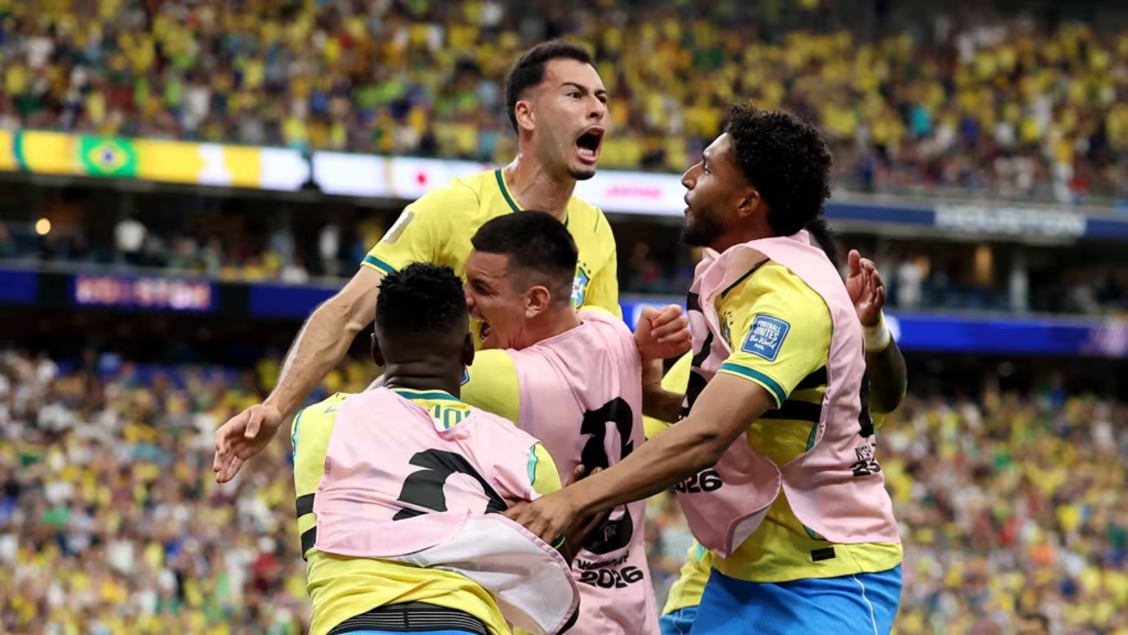 Brasil vence Japão virada