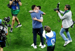 Argentina vira Inglaterra final Copa