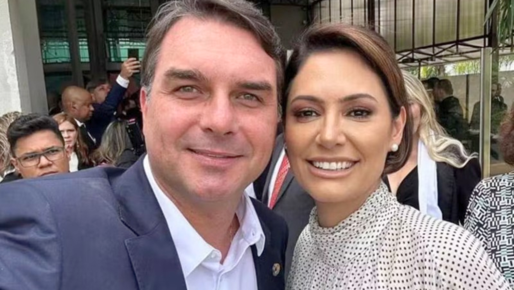 Michelle Bolsonaro deixa PL Mulher