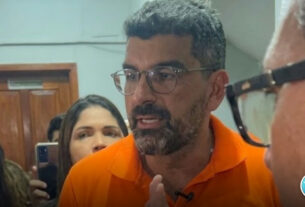 Daniel Santos ofende policiais