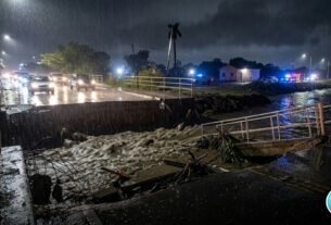 chuva derruba ponte Canaã