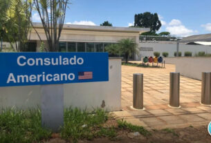 EUA suspendem atendimento consular