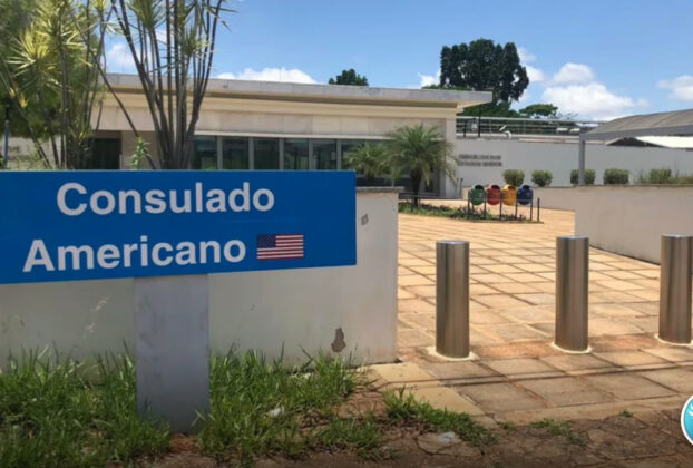 EUA suspendem atendimento consular