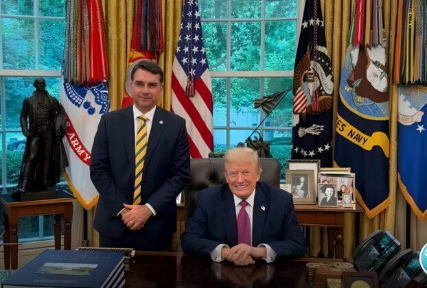 Trump autoriza Flávio Bolsonaro
